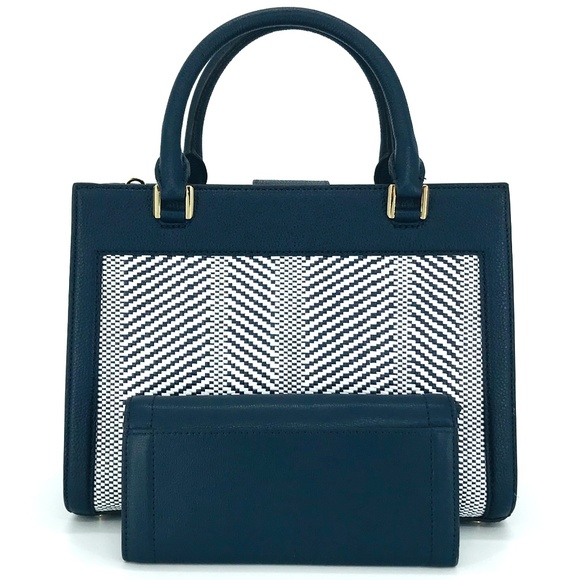 Michael Kors Kinsley Accordion Satchel Wallet Set - Picture 4 of 8